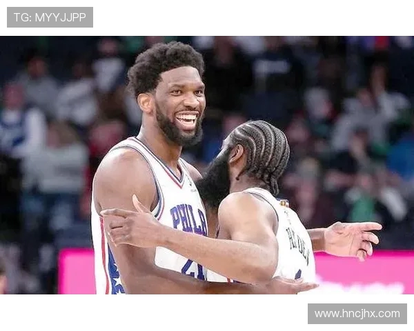 费城76人重整旗鼓新赛季志在冲击总冠军展现团队凝聚力 费城76人重整旗鼓新赛季志在冲击总冠军展现团队凝聚力