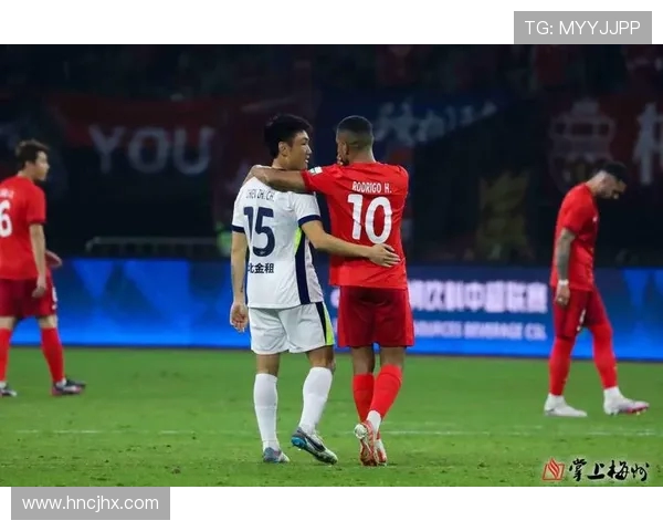 上海申花主场鏖战梅州客家双方激烈对攻上演精彩中超焦点之战