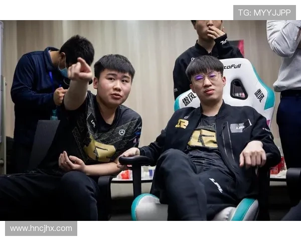 DOTA2深度解析:探讨FPX战队的游戏节奏与战略布局 DOTA2深度解析:探讨FPX战队的游戏节奏与战略布局