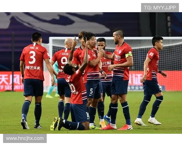 重庆篮球队技术革新引发热议推动球队全面升级与发展