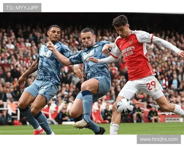 重庆羽毛球队以76分领跑冠军赛积分榜展现强劲实力和团队合作精神