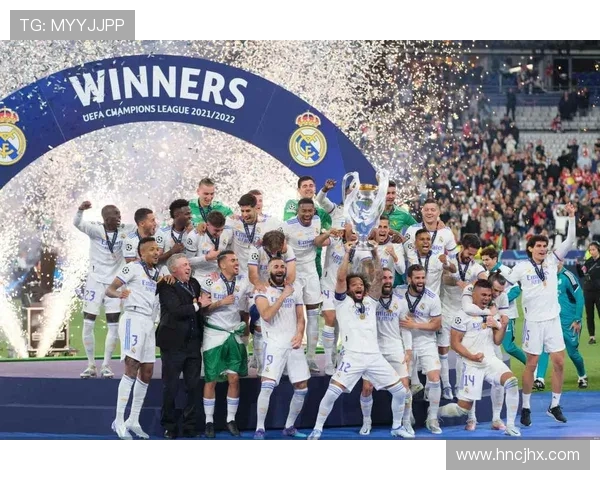 1516赛季皇马与巴萨巅峰对决回顾：经典战役与传奇球员的交锋